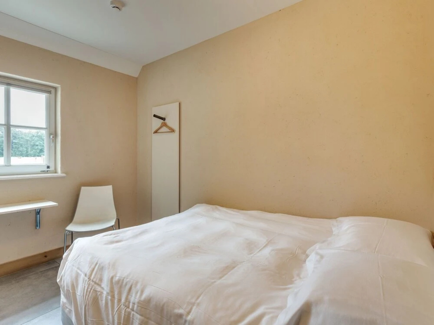 Attractively Renovated Farmhouse From Around 1700