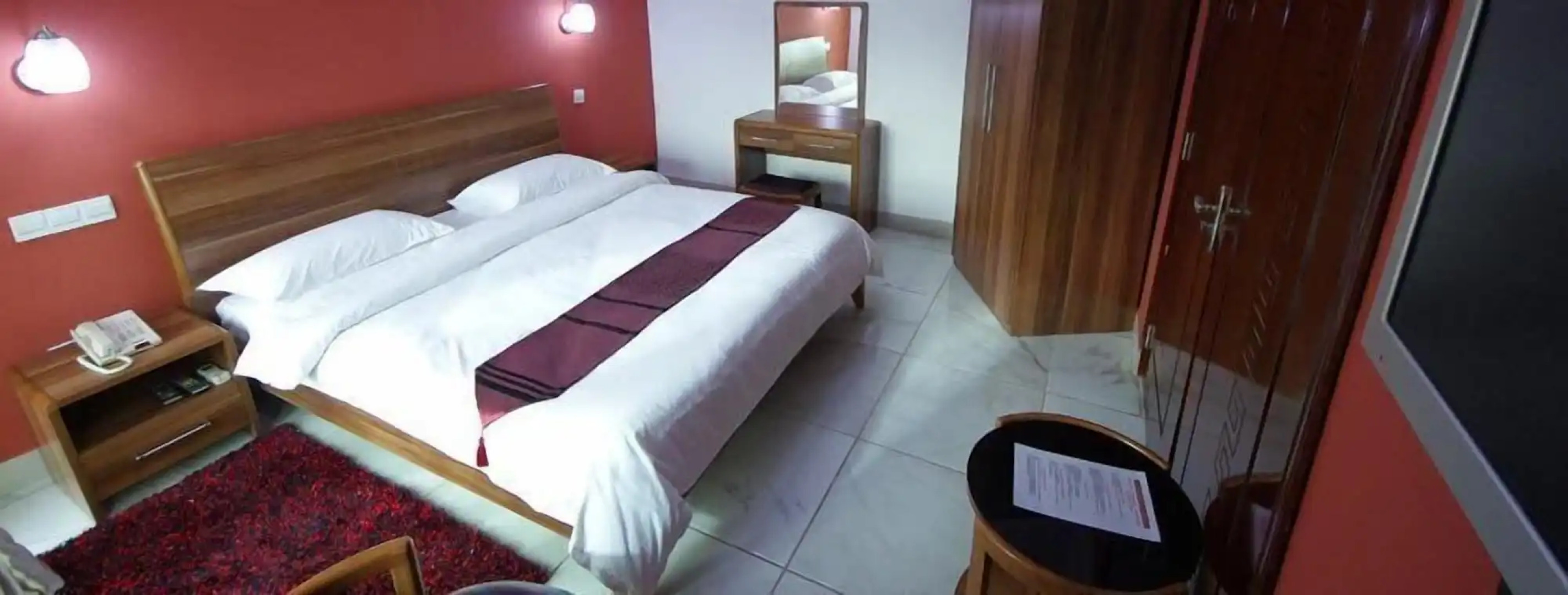 Hôtel Résidence La Corniche