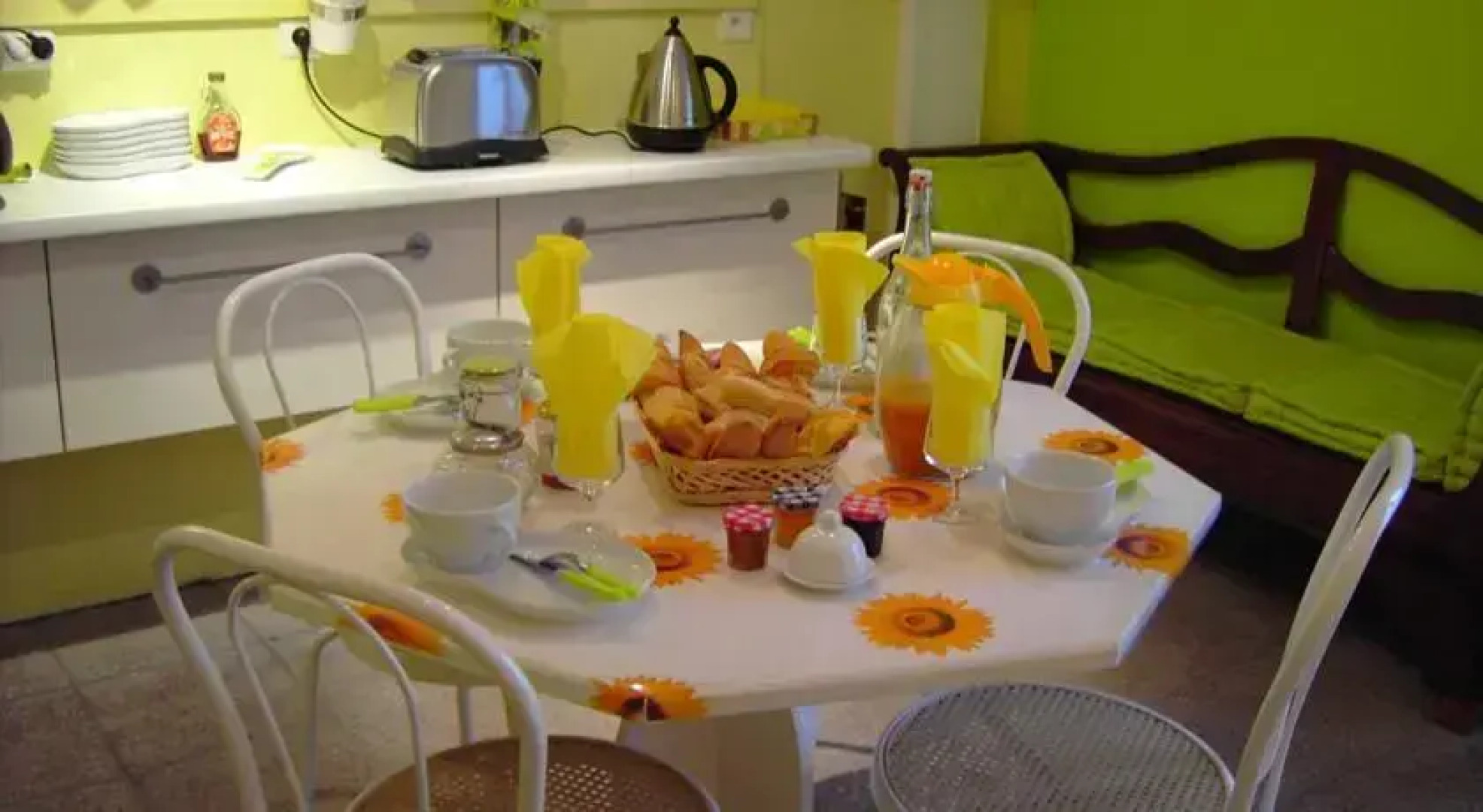 Chambres dHôtes Au Grillon Dort