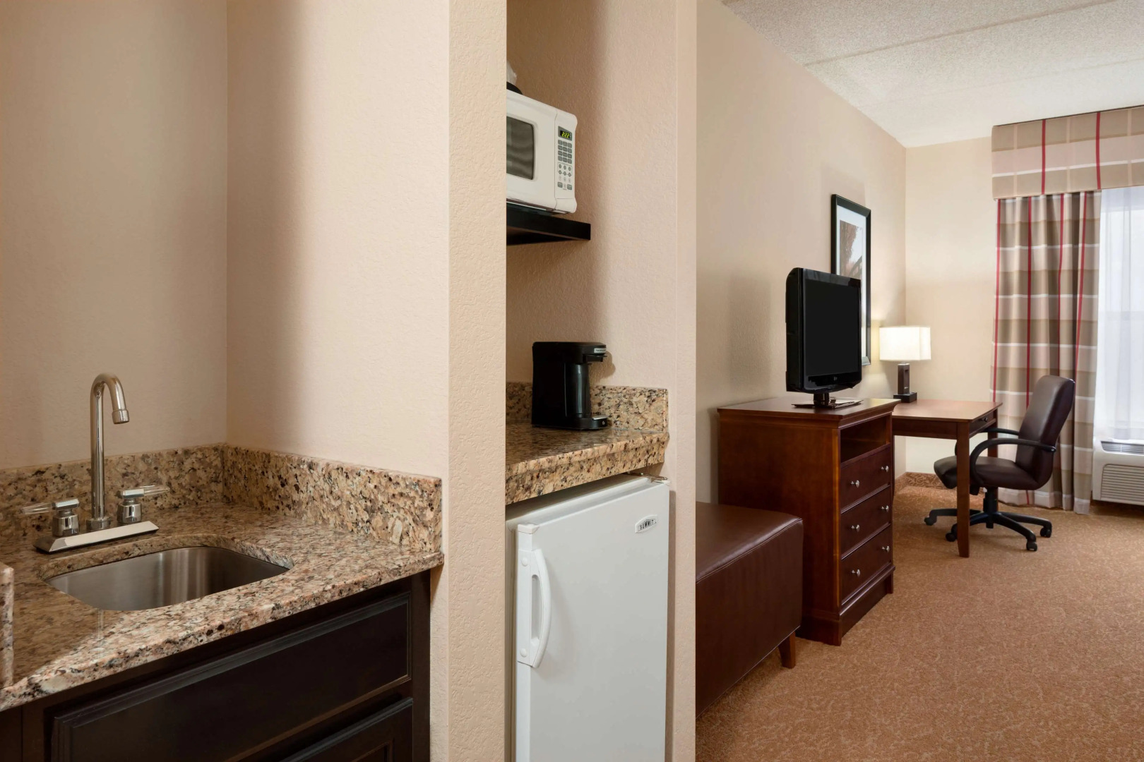 Country Inn & Suites by Radisson, Anderson, SC