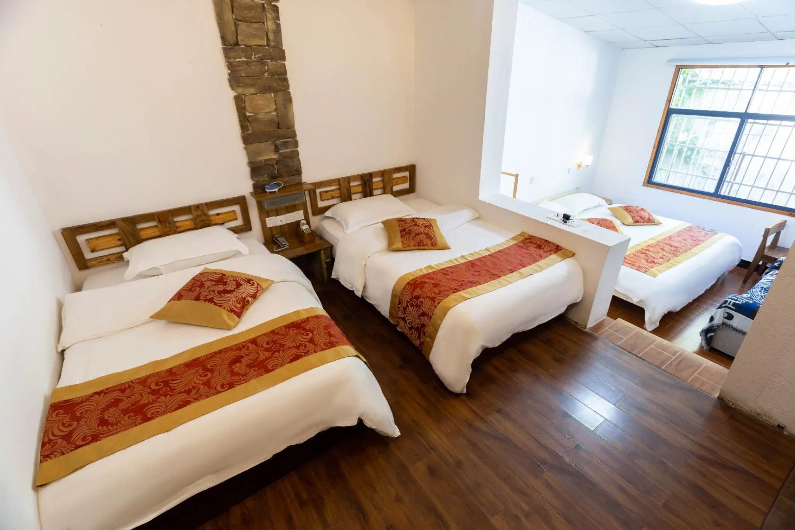 Zhangjiajie Destination Youth Hostel