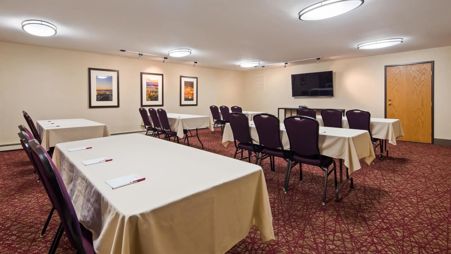 Quality Inn & Suites Detroit Lakes
