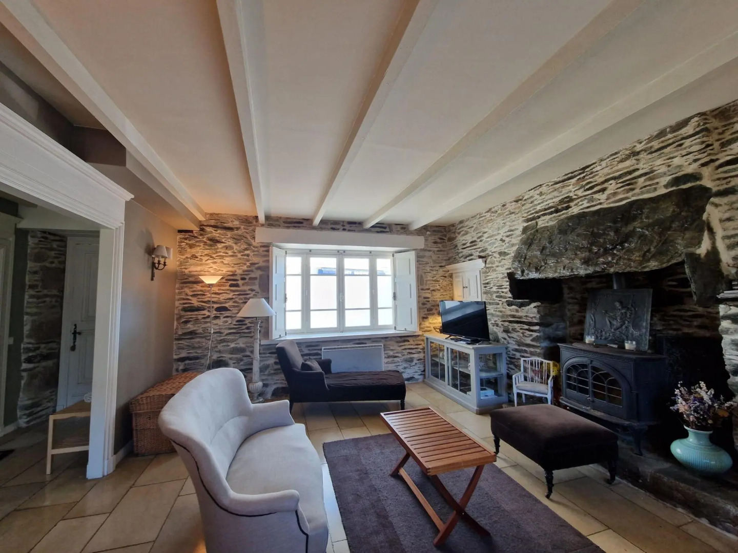 Very pretty Breton house in the heart of Locquirec, 100 m from the beach