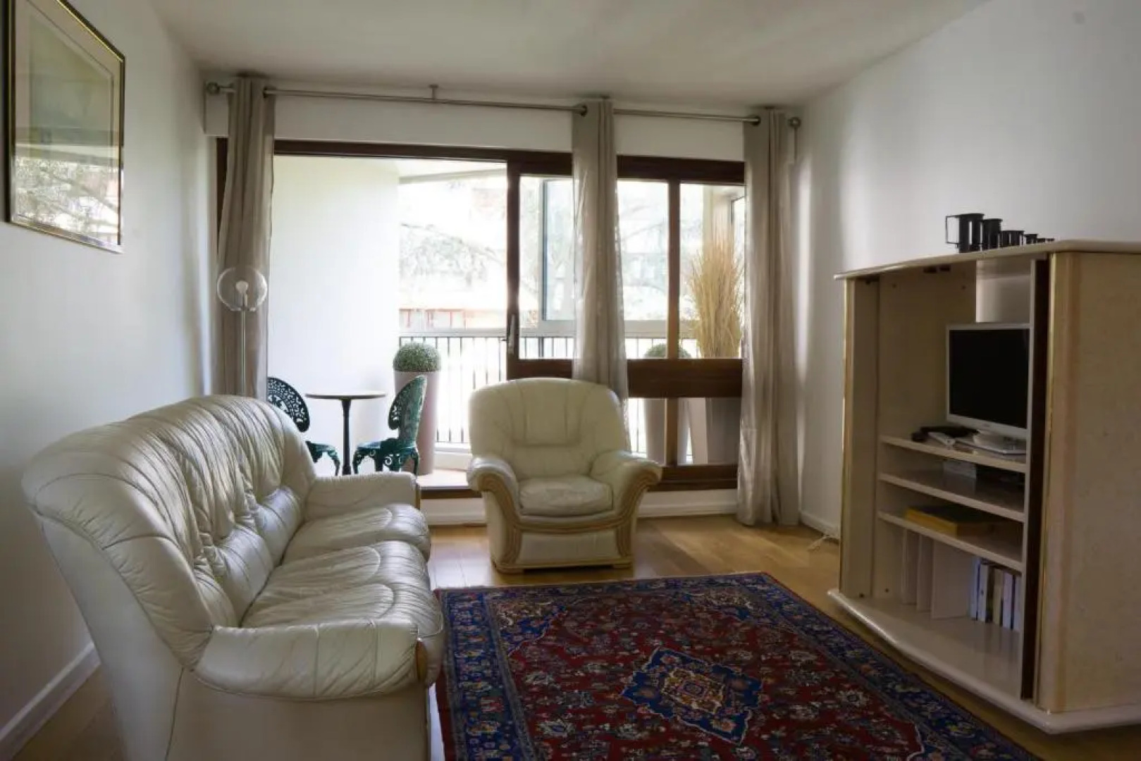 EXIGEHOME-Bel appartement avec patio à 10 min de Versailles