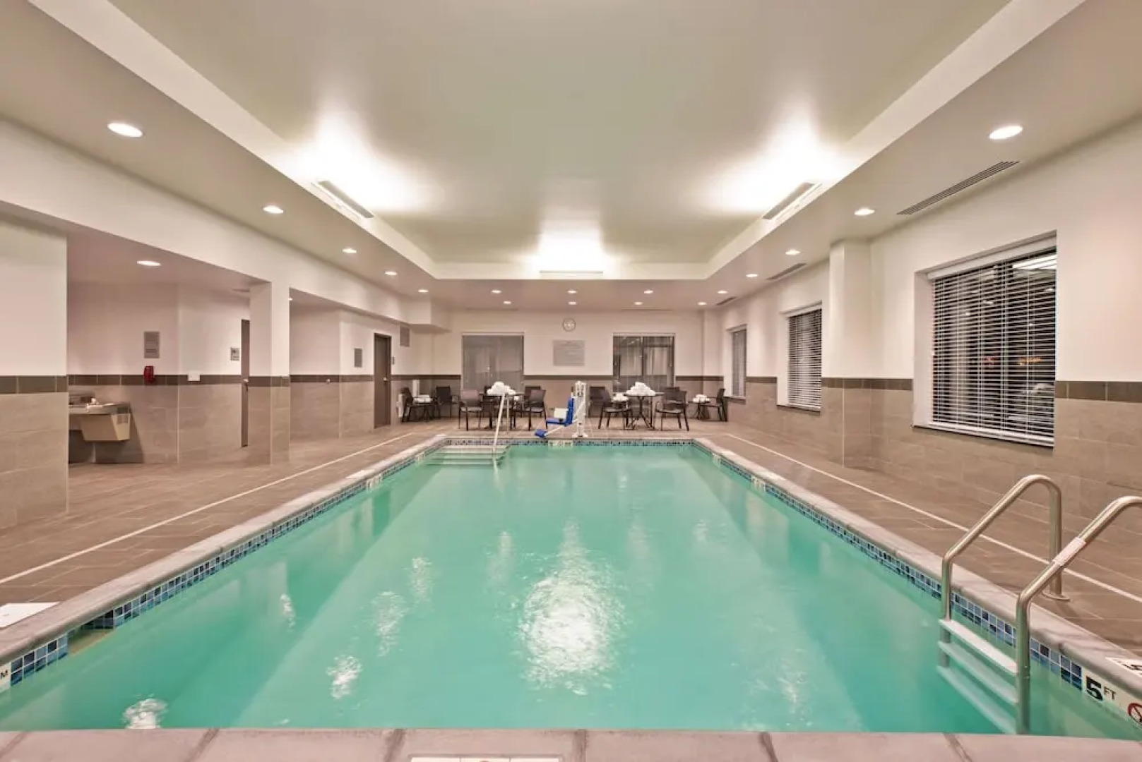 Hampton Inn & Suites North Huntingdon-Irwin