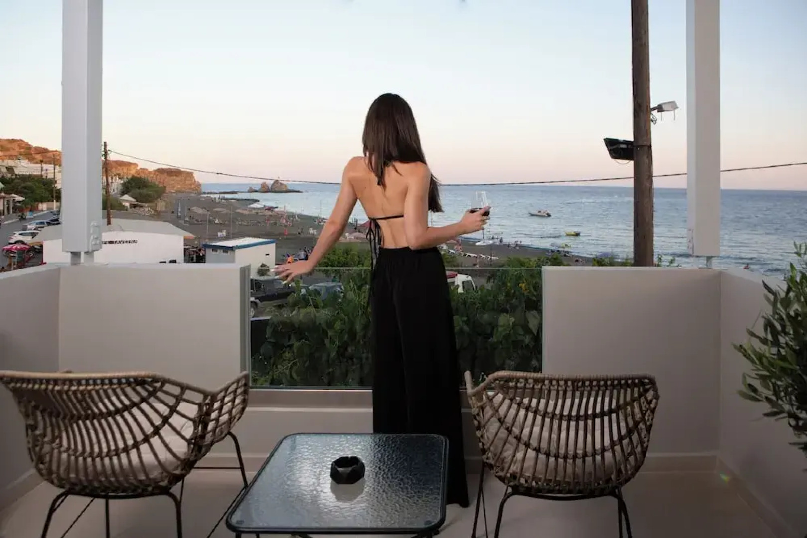 Armonia Seaview Suites