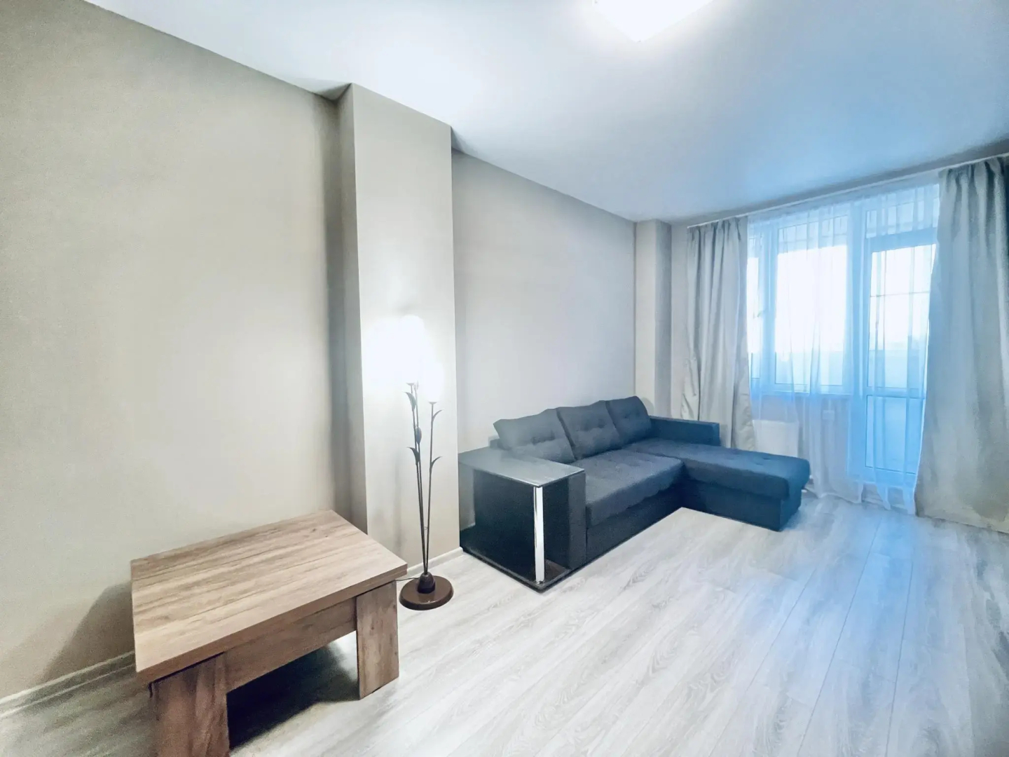 Vegas apartments (Вегас апартментс) на улице Маршала Баграмяна, 1