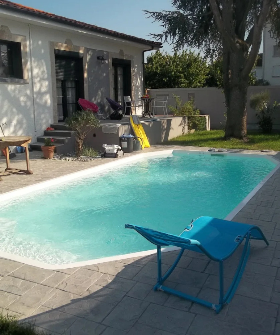 Luxury Guest Room, Private Entrance, Shower Room, wc, Terrace, Private