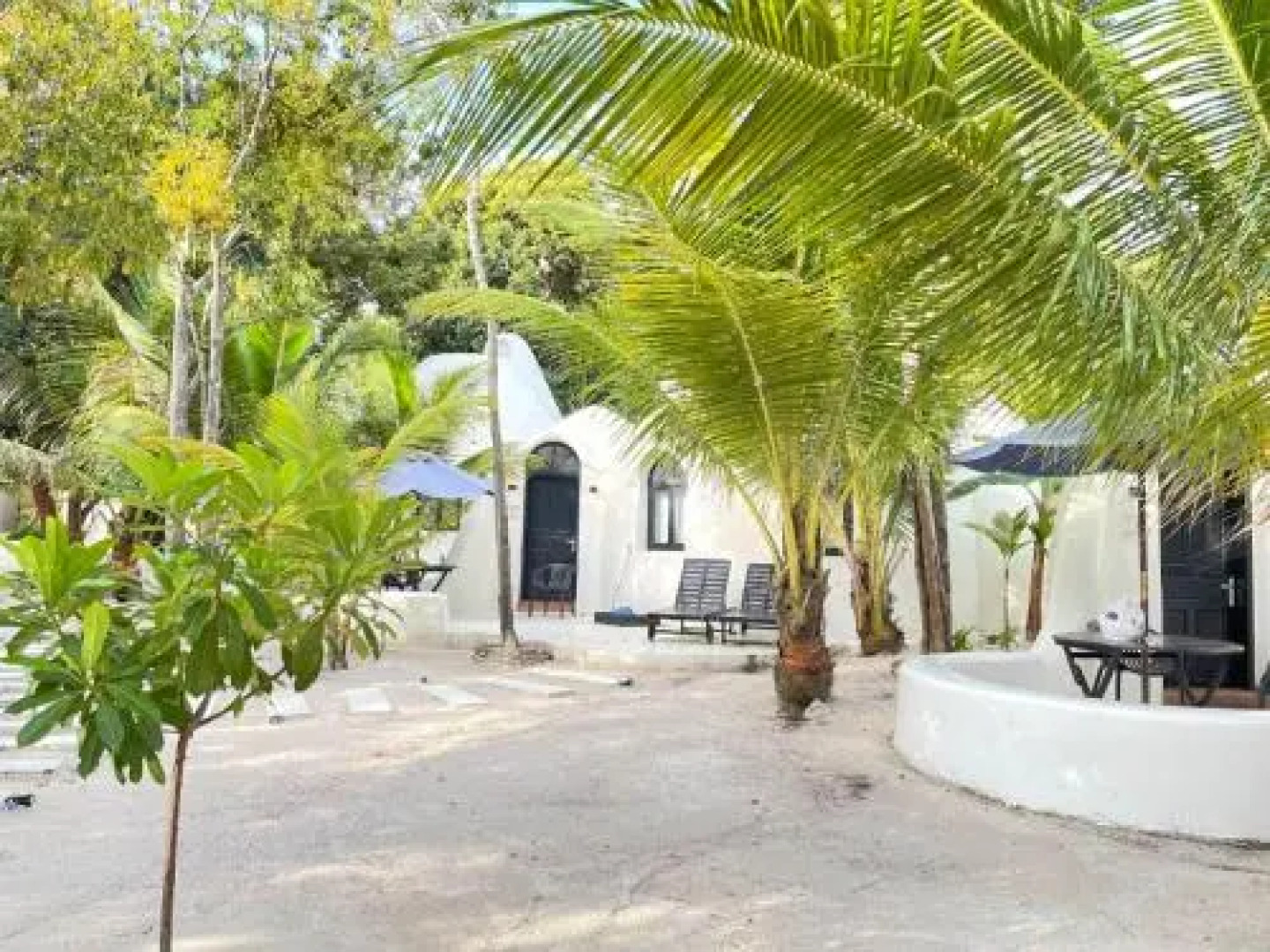 Leng Meng Beach Bungalow