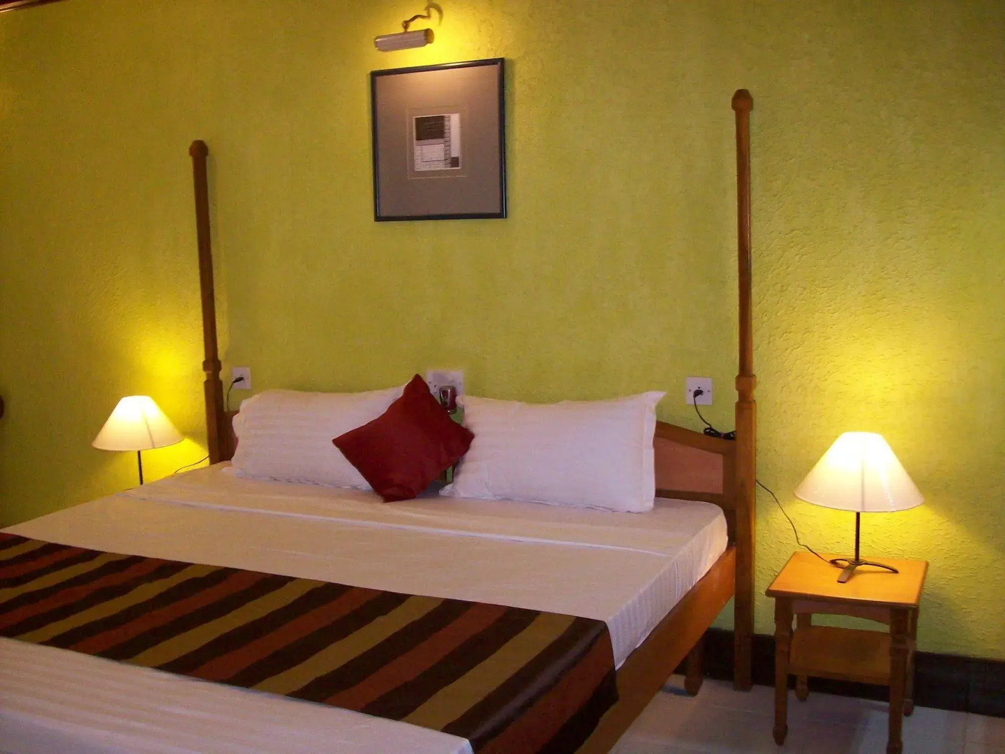 Baia Do Sol - Beach Boutique