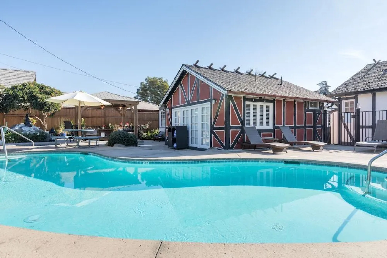 Solvang Inn and Cottages