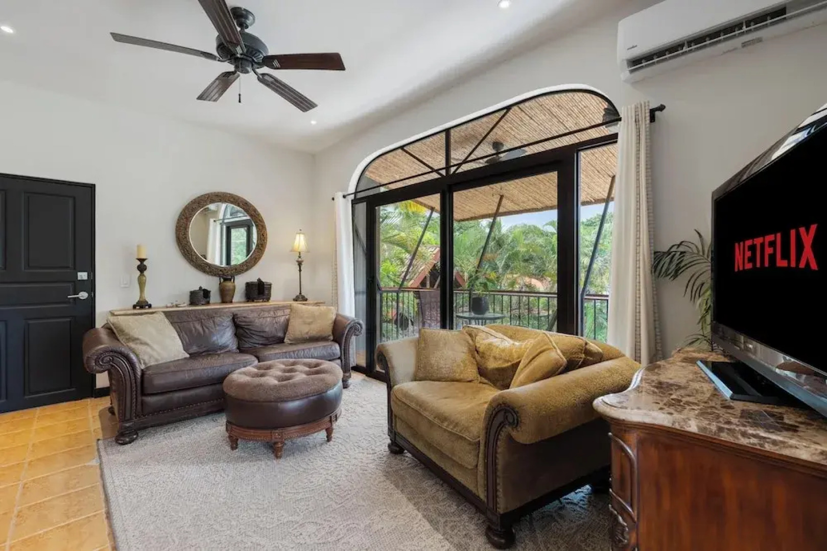 Suite 4 - Sloth Pool&Beach 3 BR Condo