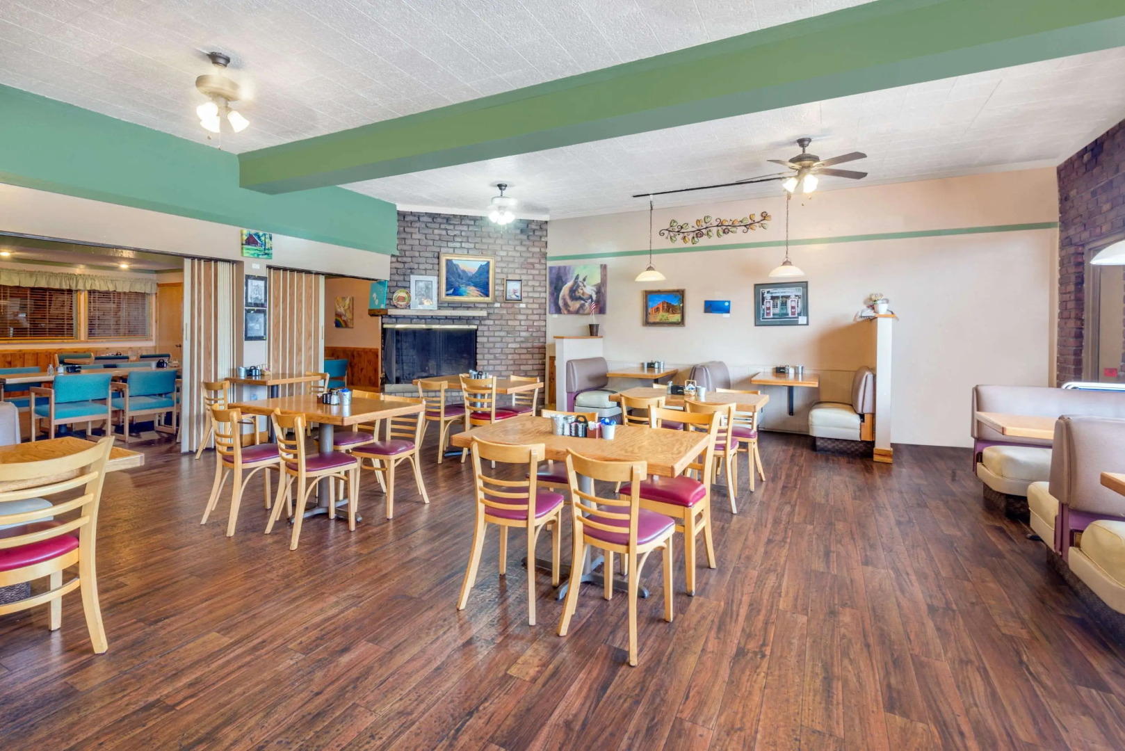 Days Inn by Wyndham Show Low