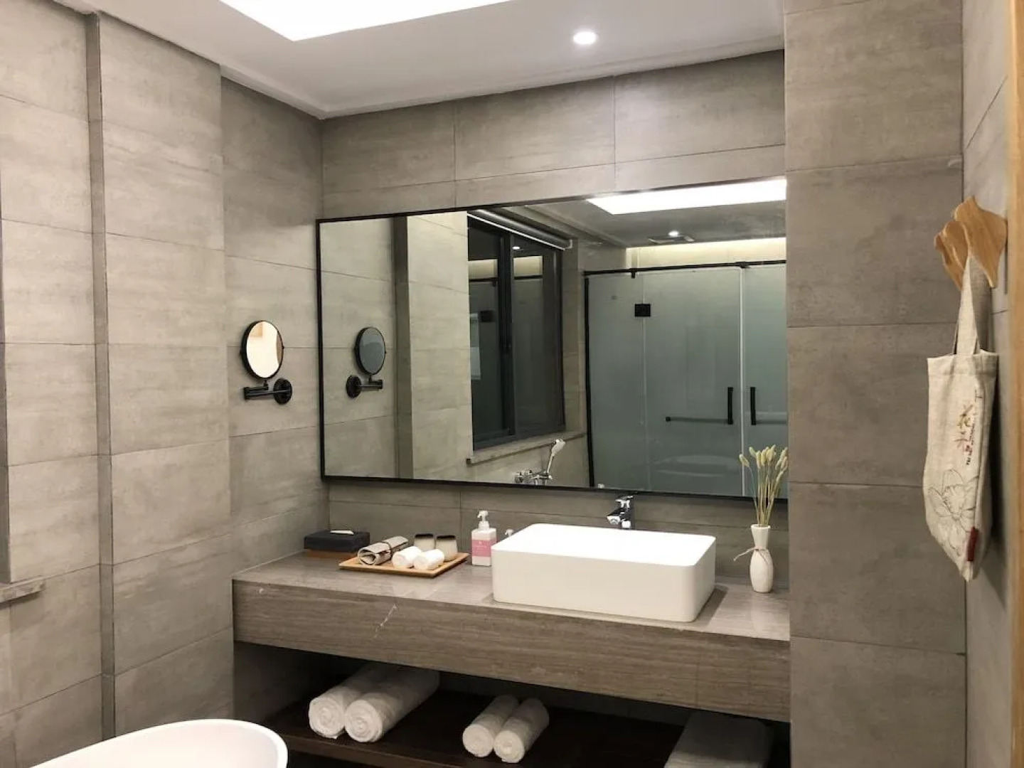 Bloom Over The Sea by JinSpecial