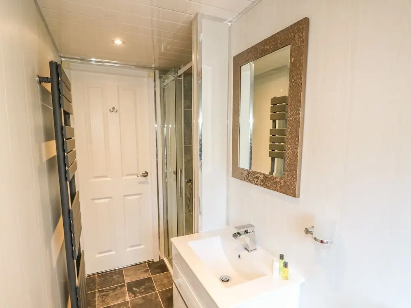 No 4 Elm Drive, Lincoln