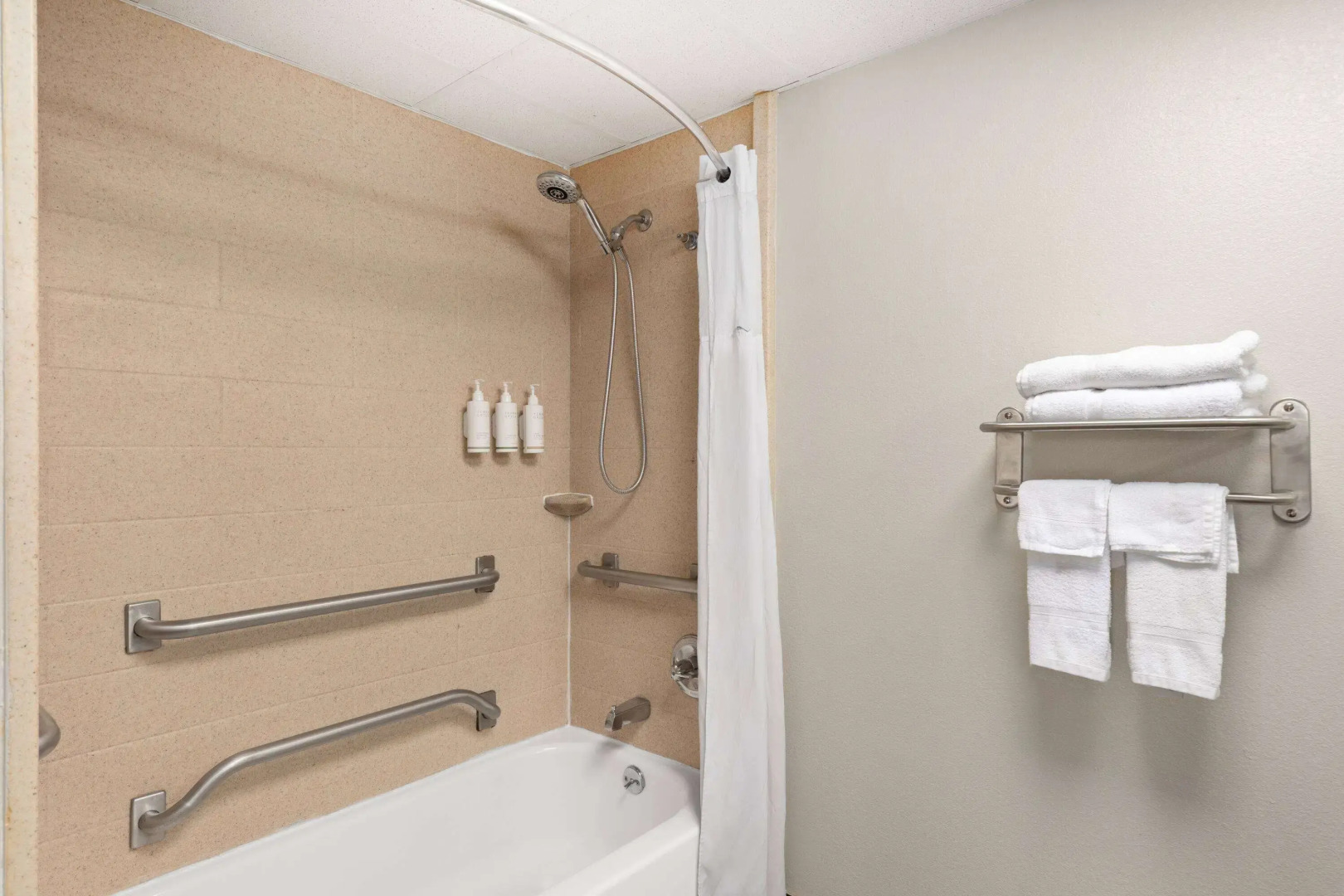 Days Inn by Wyndham Oak Grove/Ft. Campbell