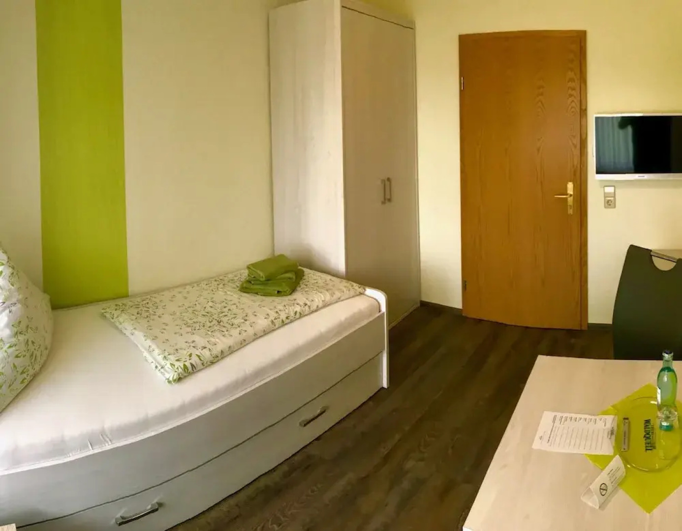 Restaurant & Pension Rüssel - Pub