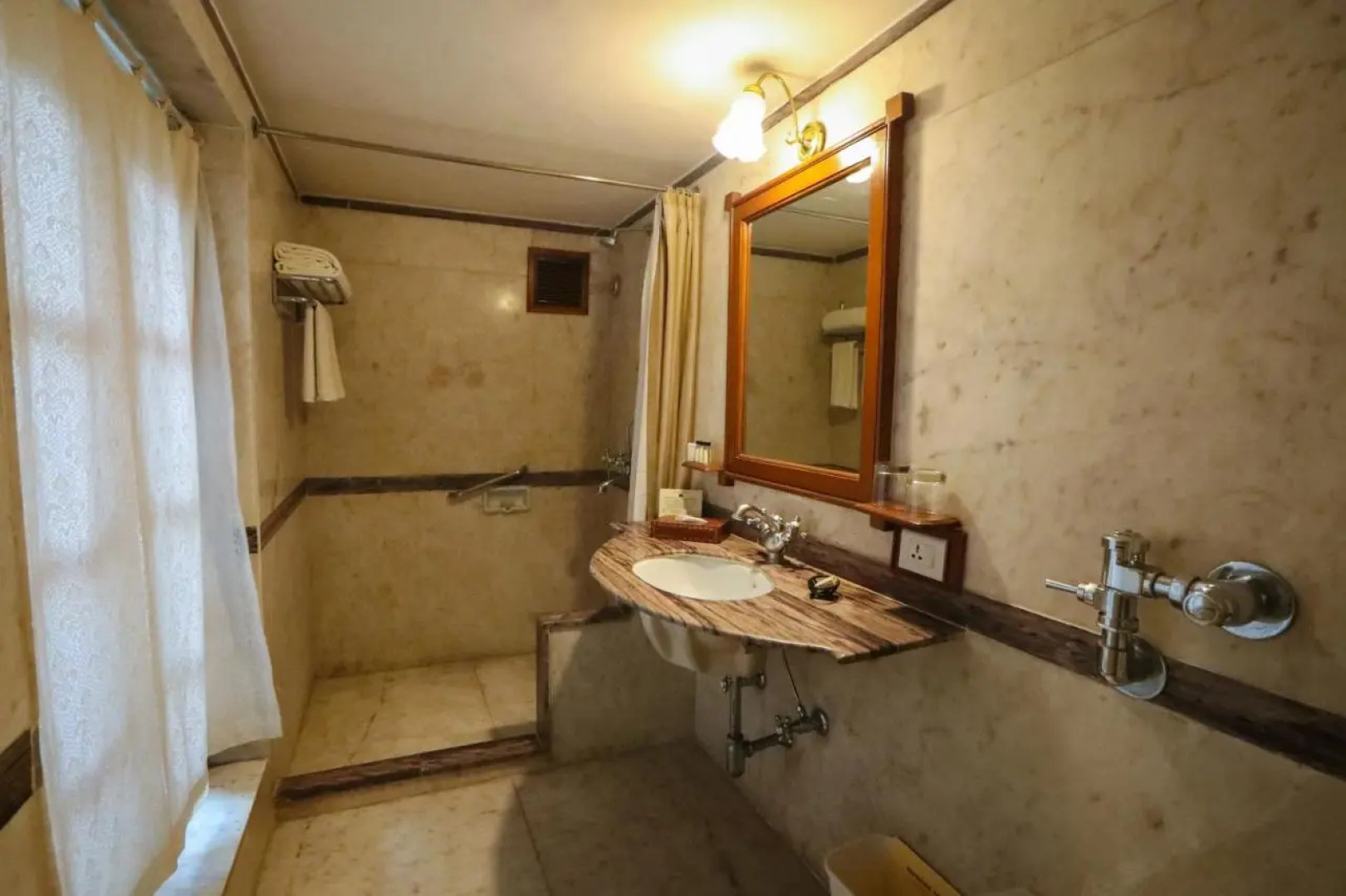 WelcomHeritage Bal Samand Lake Palace