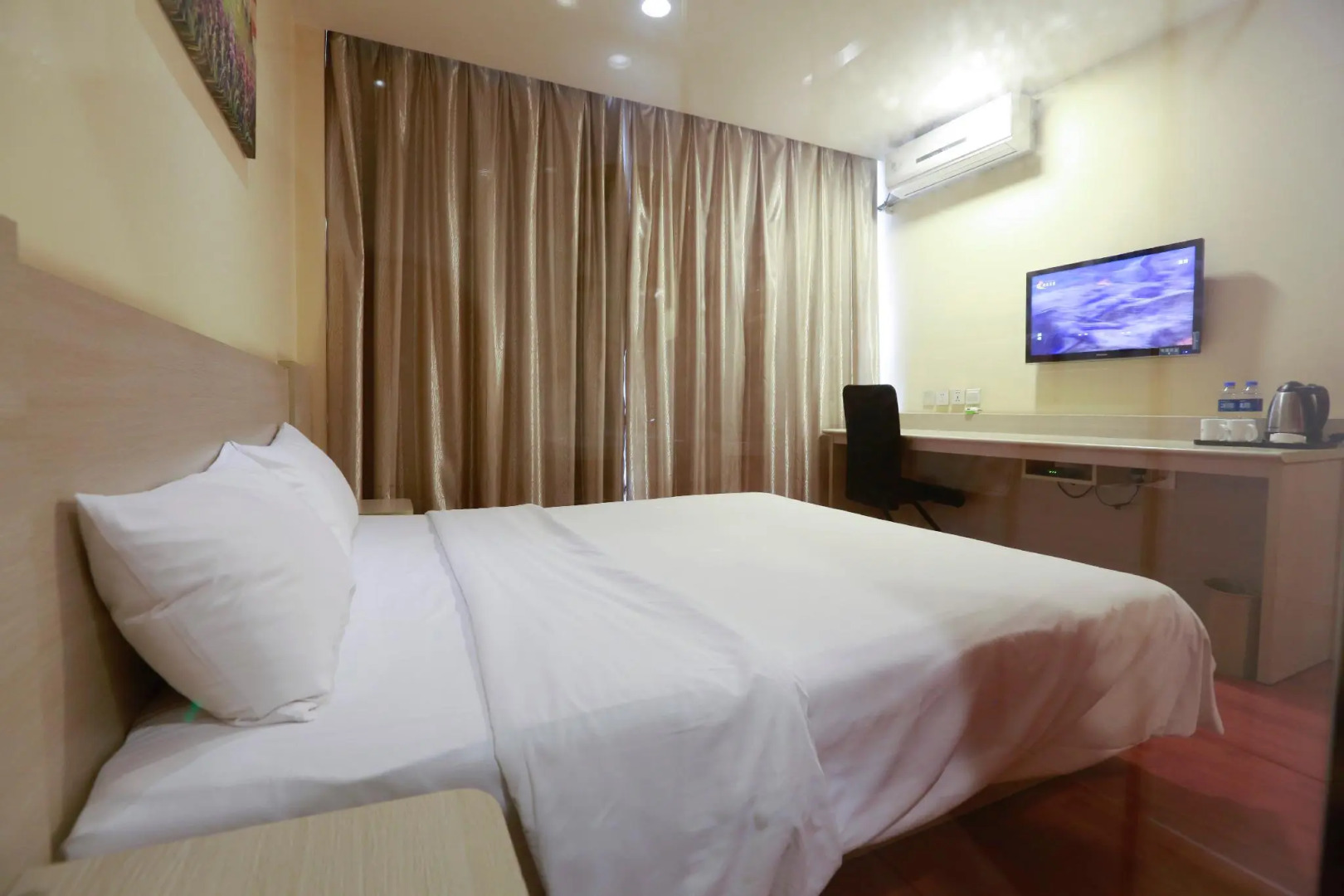 Hanting Express Zhangjiakou Hongqi Lou