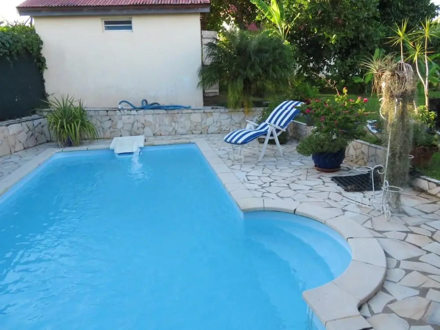 Studio in Baie Mahault, With Private Pool, Enclosed Garden and Wifi - 15 km From the Beach