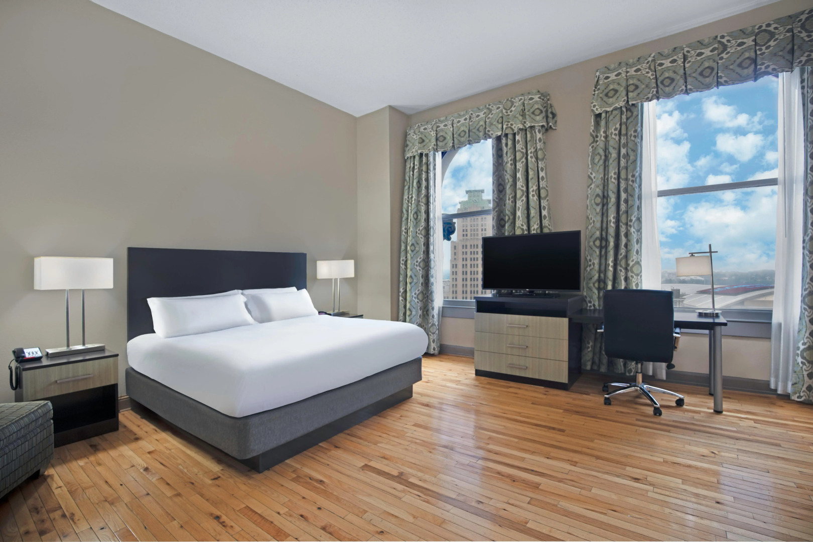 Holiday Inn Express Cleveland Downtown by IHG