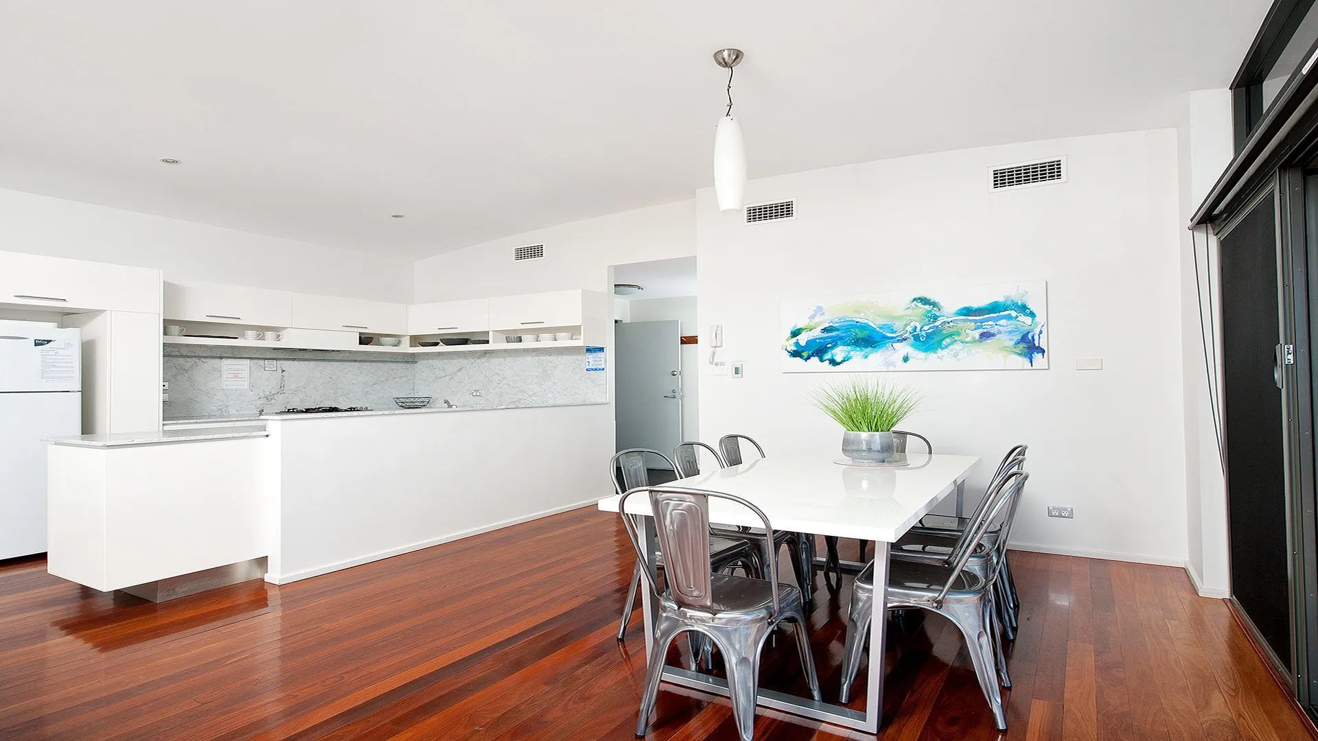 One Mile Ridge, 21/26 One Mile Close