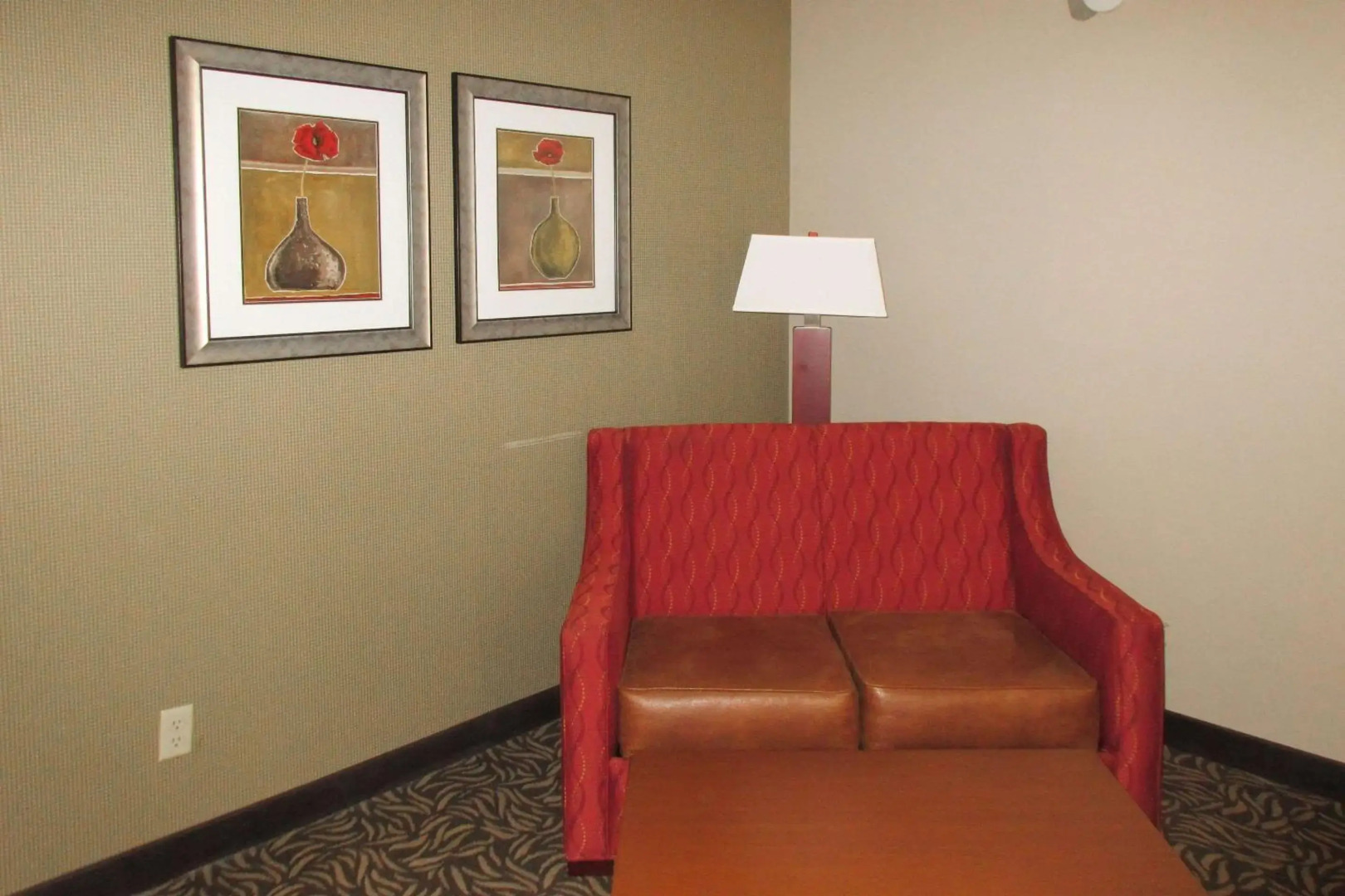 Clarion Inn & Suites Cortland - University Area