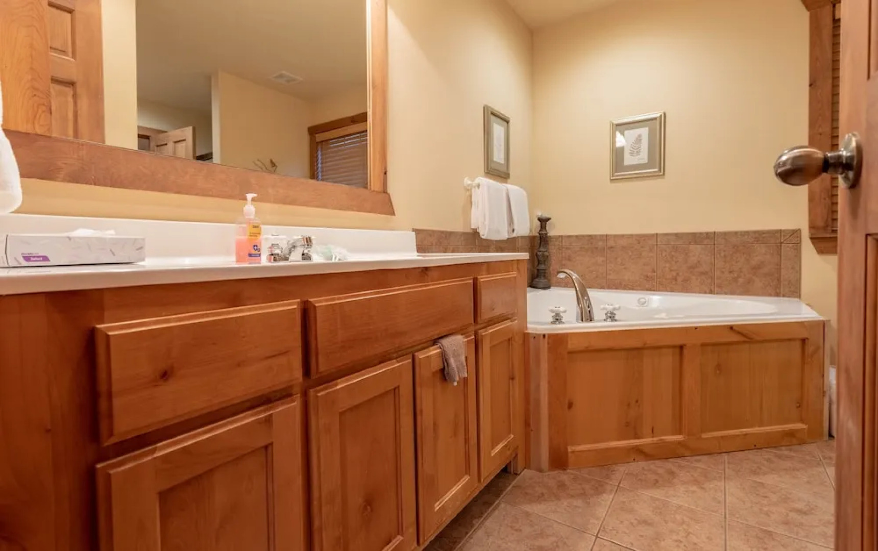 Dragan's Den by RedAwning