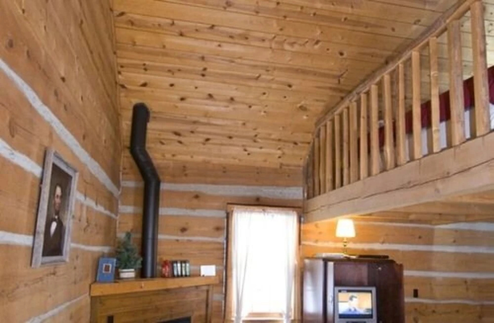 Galena Log Cabin Getaway