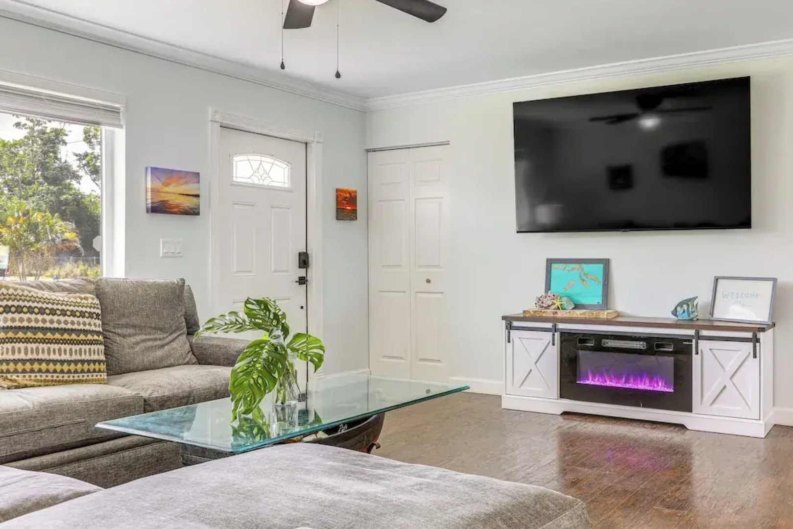 Swim, Game & Bbq: Family Retreat in Stuart