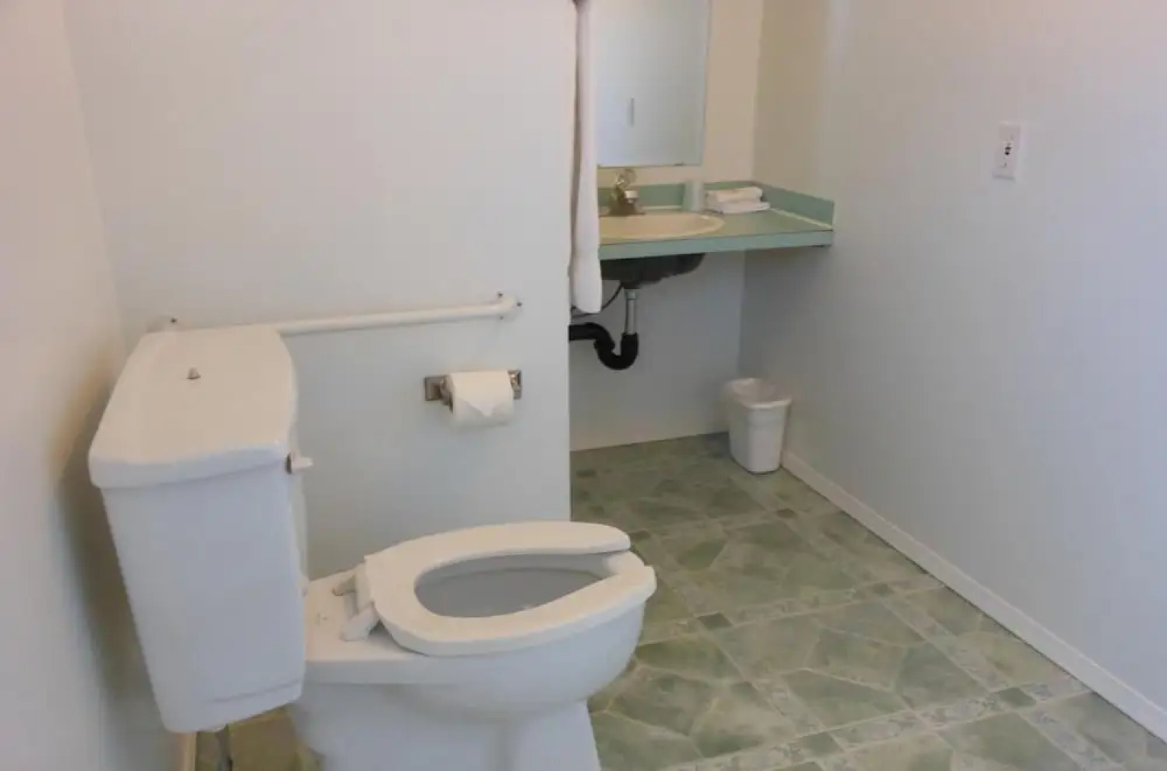 Mountain Springs Motel & RV Park