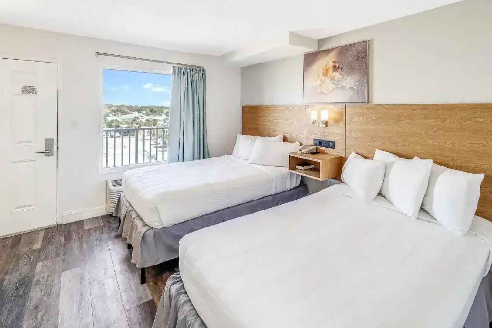 Beachcomber Beachfront Hotel, a By The Sea Resort