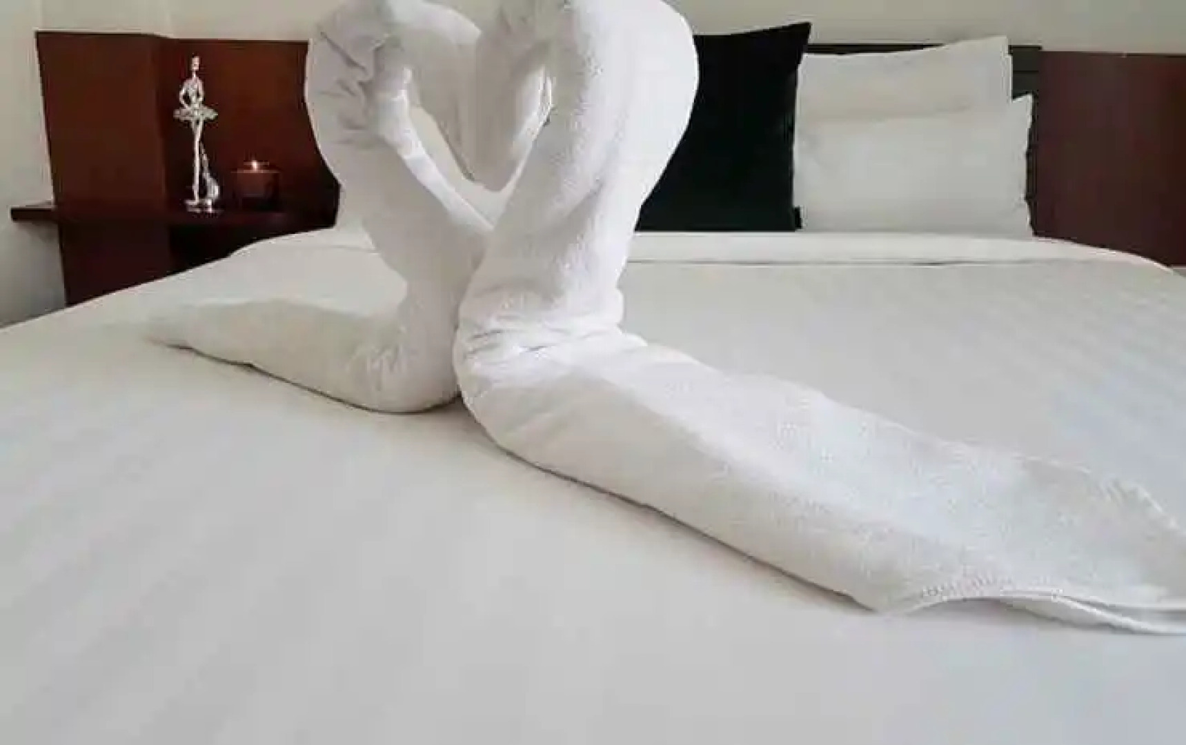 B.R.S. at Hotel Baanbumrungsuk