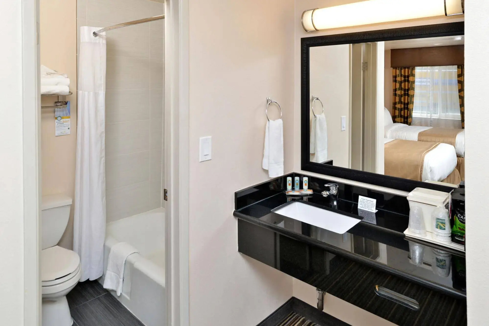 Motel 6 Martinez, CA