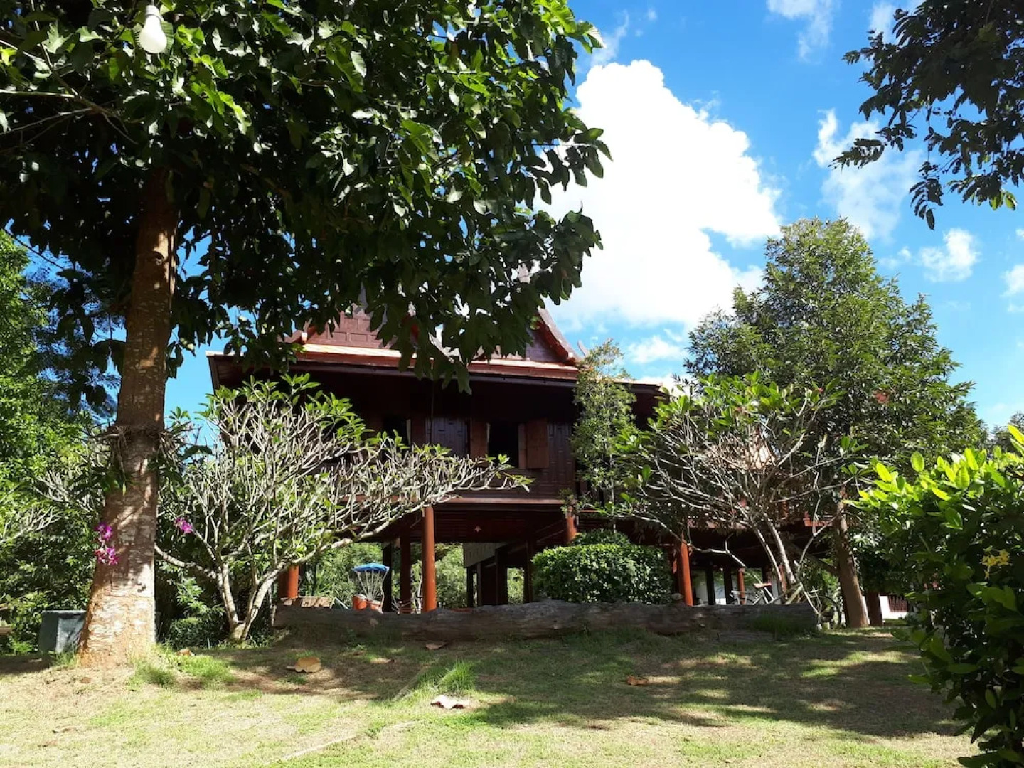 Baan Suansabaijai Resort
