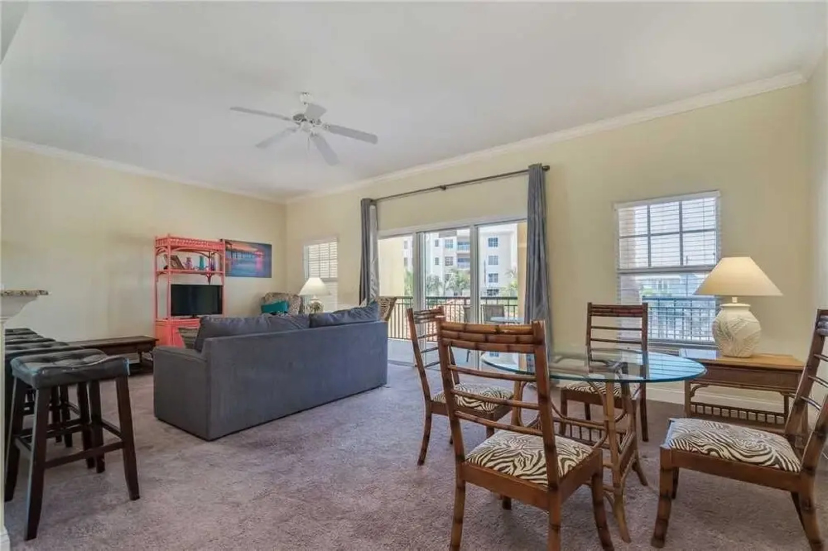 204 - Palms of Treasure Island