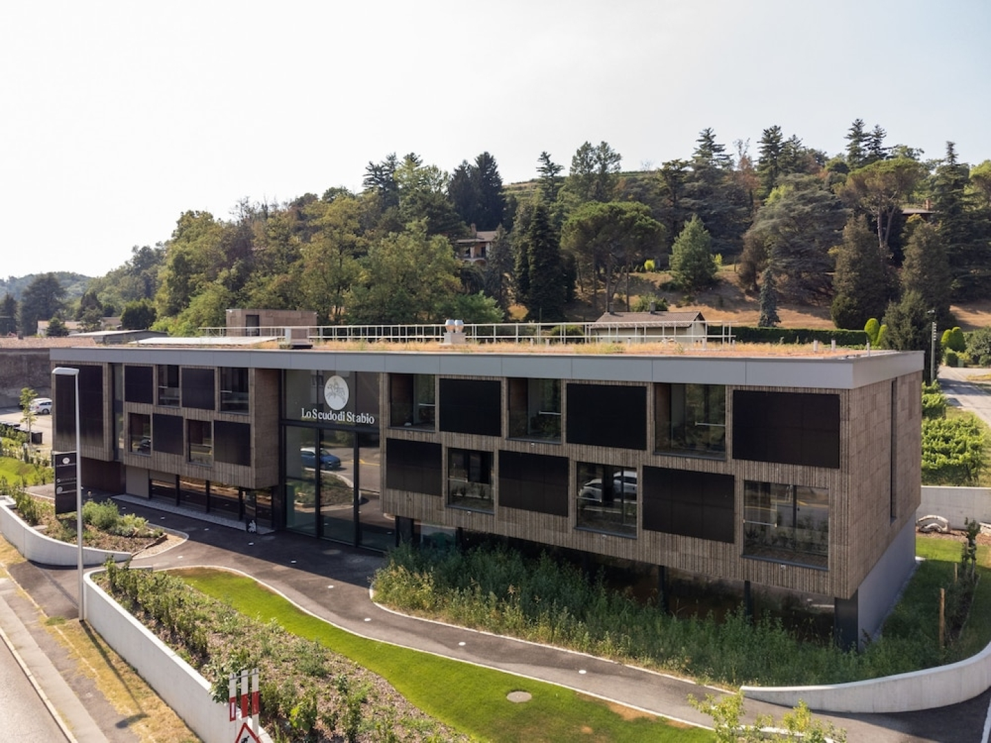 Comfortable Environment in a Modern, Simple and Stylish Complex