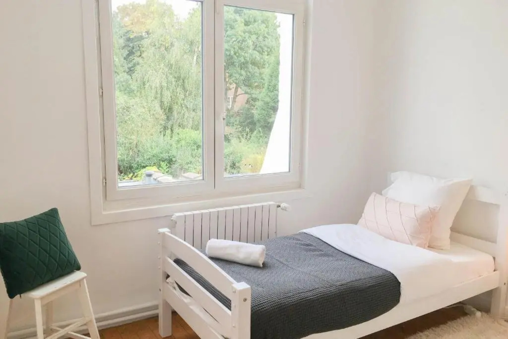 Beautiful 1900 house full equipped 4bdrm garden!