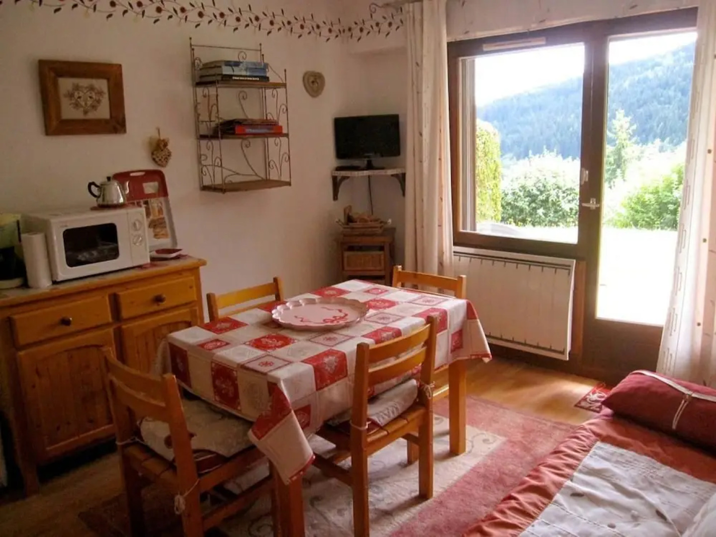 Studio in Cordon, With Wonderful Mountain View, Furnished Terrace and