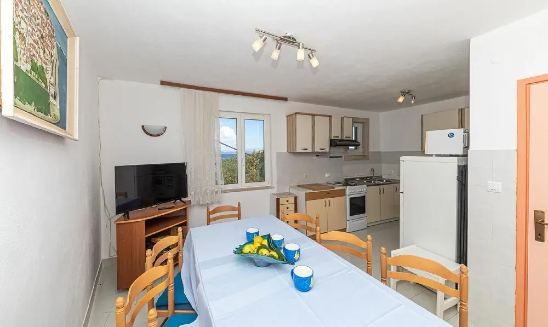 Beautiful Home in Drvenik Mali With Wifi and 4 Bedrooms