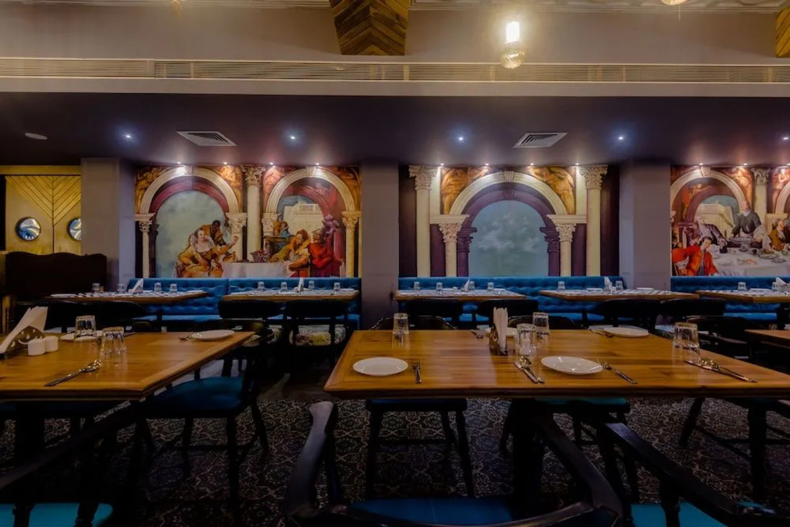 Capital O 28004 Hotel Mathoshree