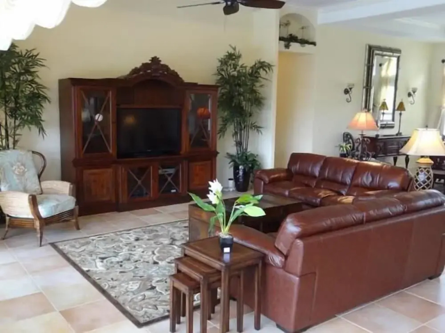 SNOW190 4 Bedroom Holiday Home by Marco Naples Vacation Homes