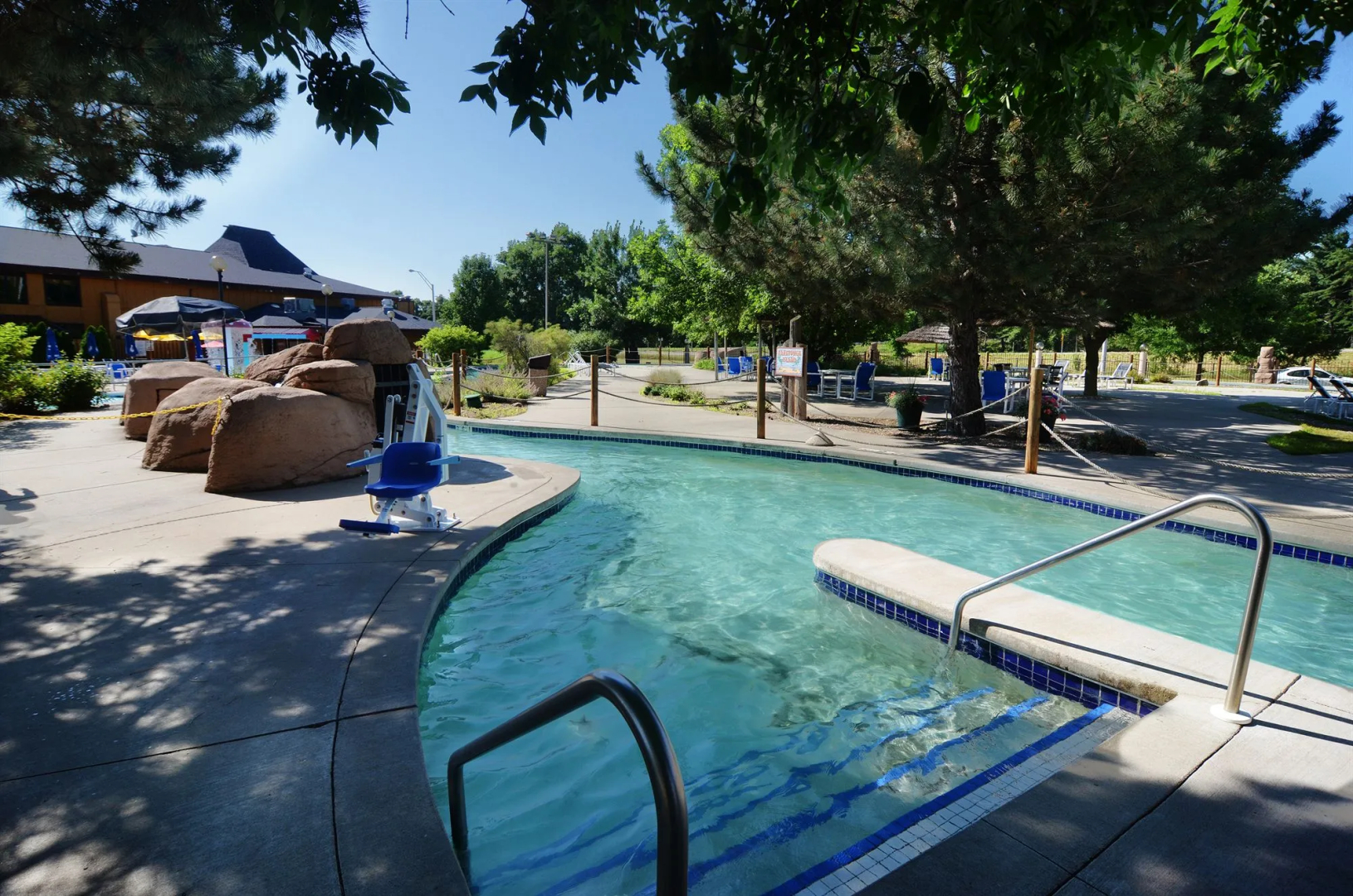 Polynesian Hotel & Suites Wisconsin Dells/Lake Delton