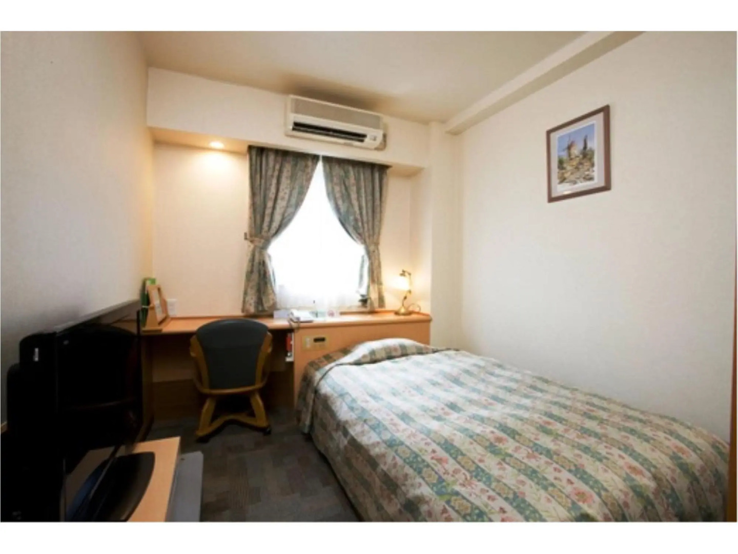 Plaza Hotel Nakatsugawasakae