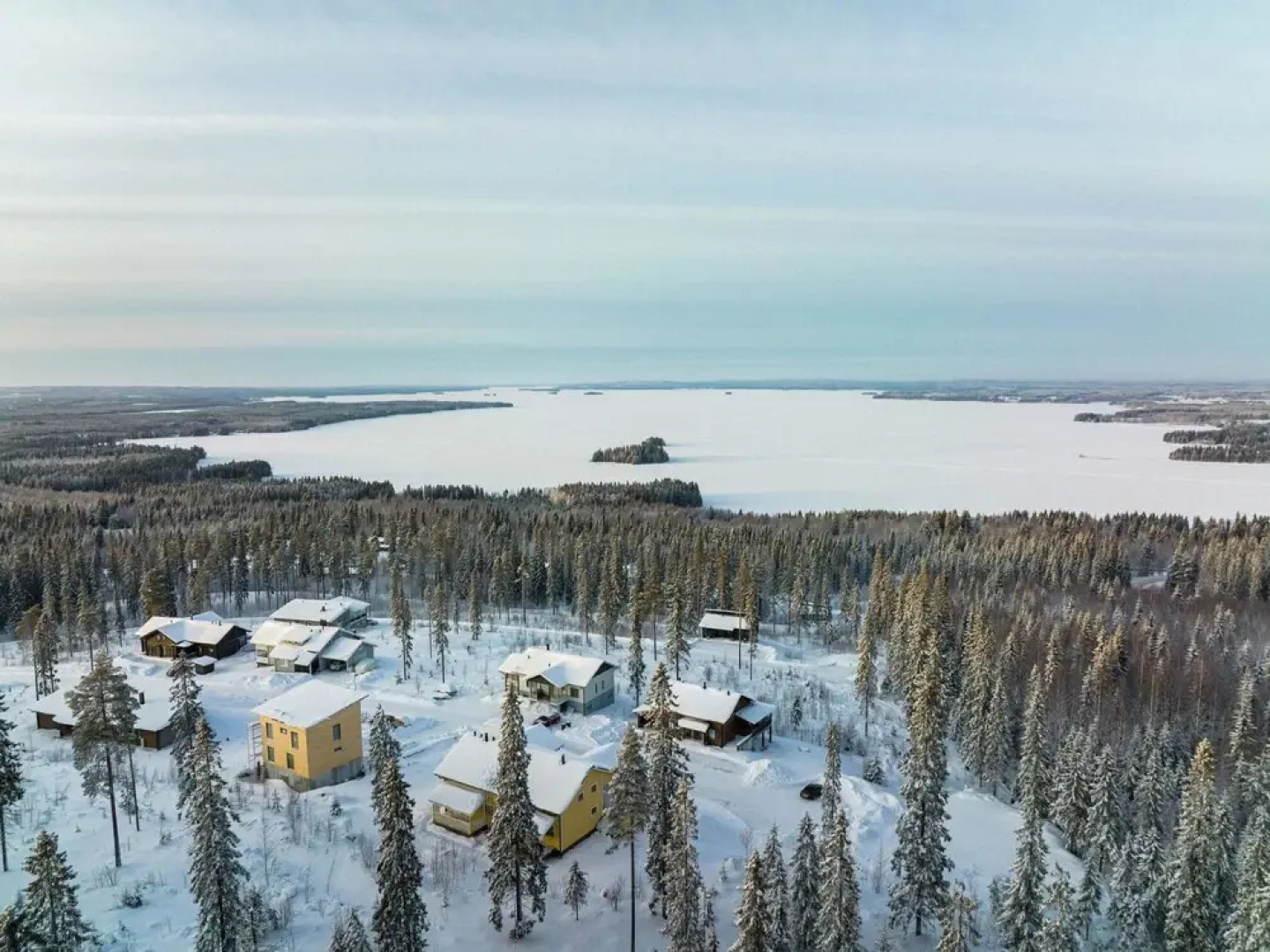 Villaroosa Hyv l Nkyl