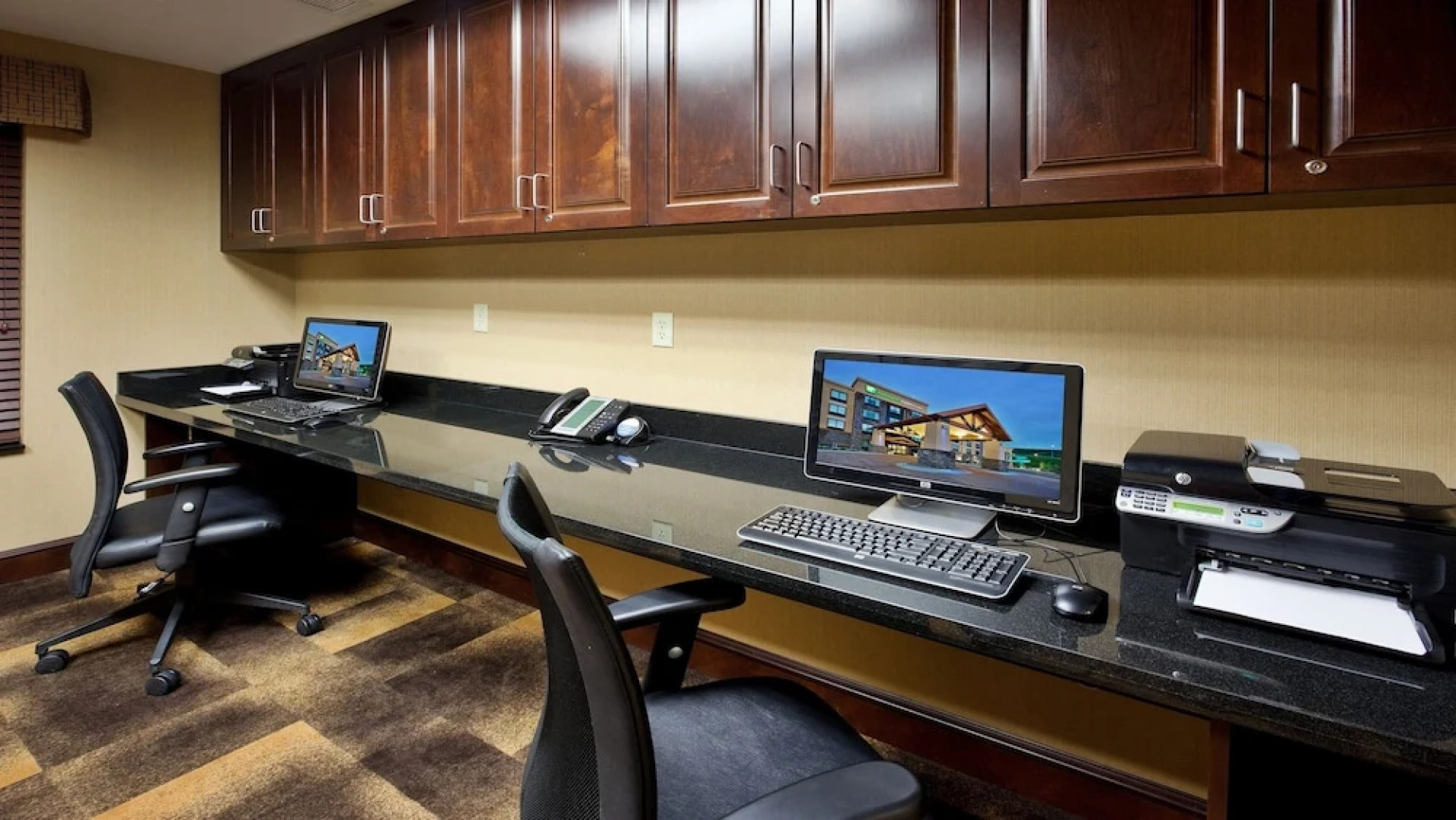 Holiday Inn Exp And Suites Great Falls