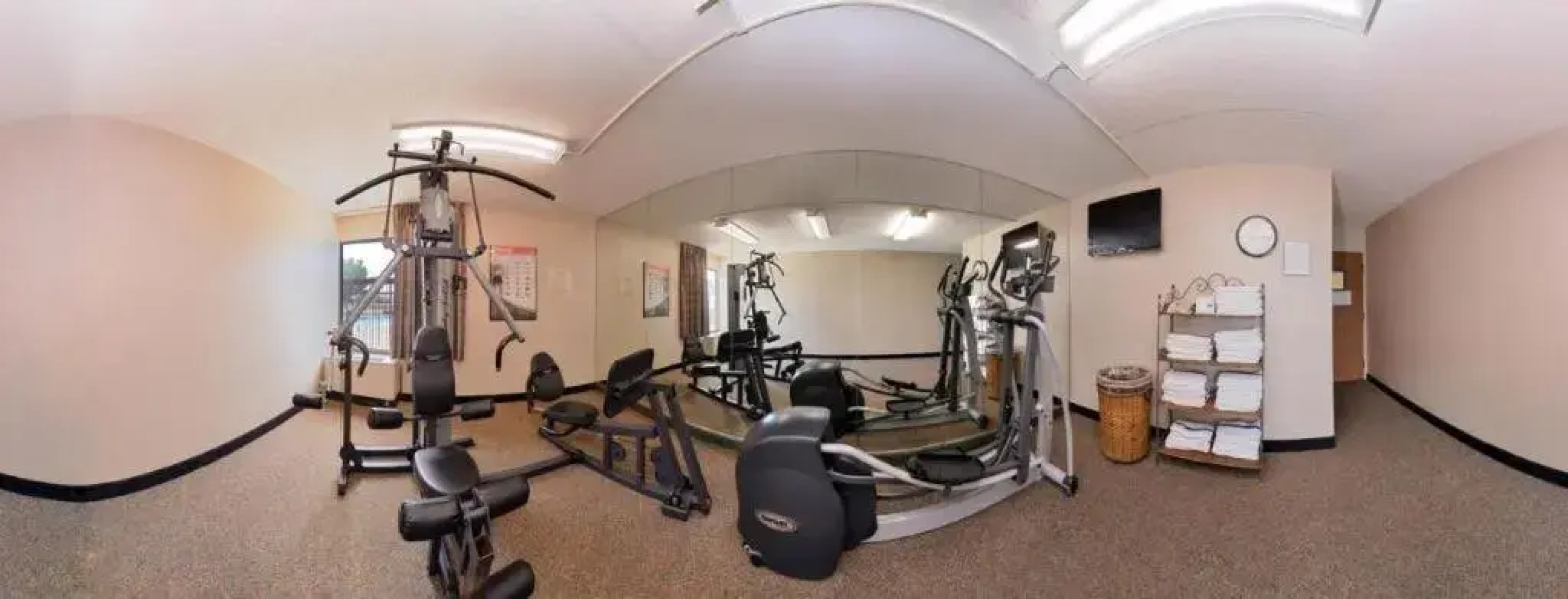 New Victorian Inn & Suites