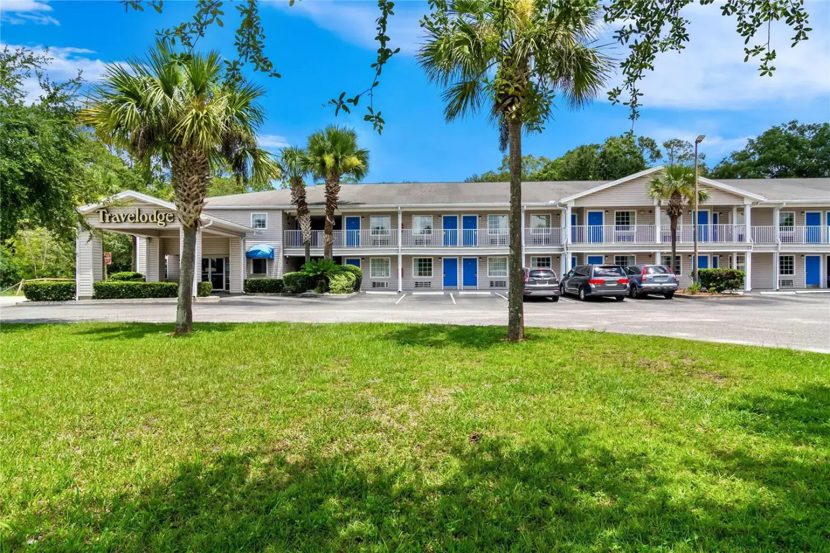 Travelodge Suites by Wyndham MacClenny/I-10