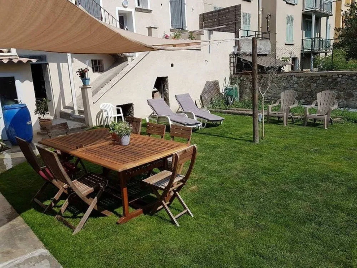 La Maison du Chat Roi. Chambre D'Hote