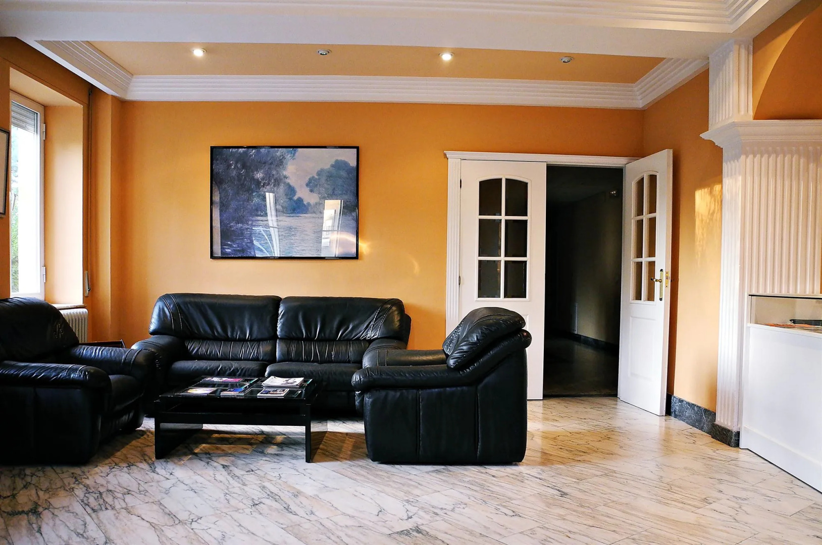 Casablanca Hotel Studios